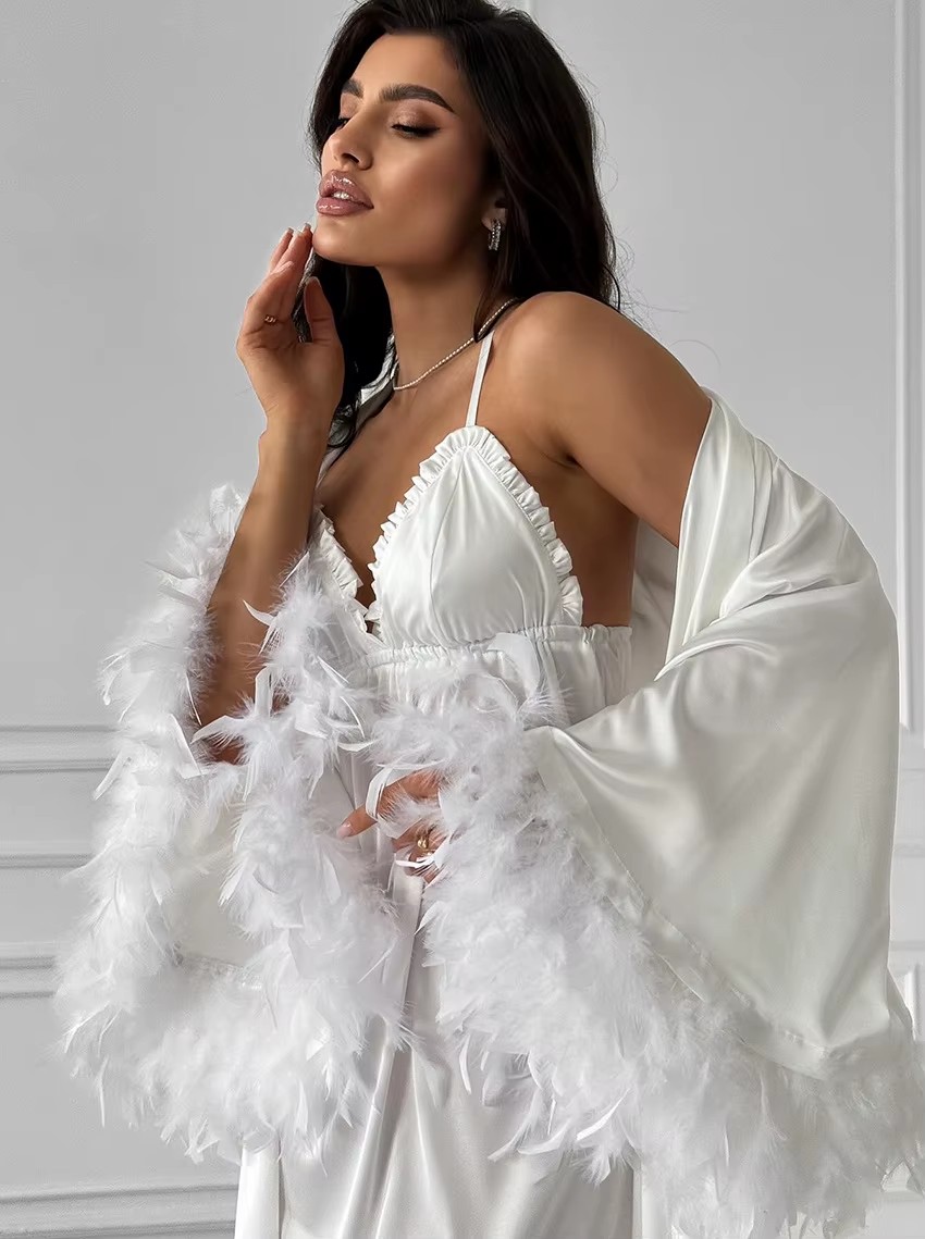 Luxury Lifestyle Women - Wedding Bride Robe Morning Gown Elegant