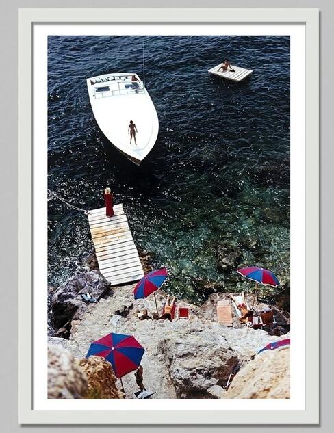 Retro Poolside Host Luxury Lif - Luxury Lifestyle Pictures ulasan dan harga