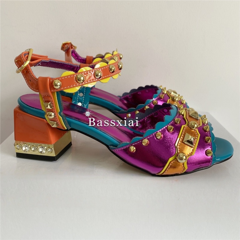 Luxury Rivet T-Strap Sandals W - Luxury Lifestyle Shoes ulasan dan harga